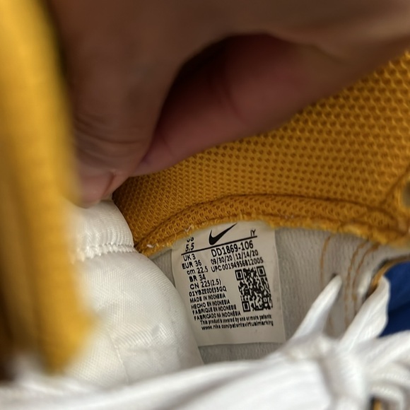 Nike high top dunks, women’s size 5.5 - Picture 7 of 7